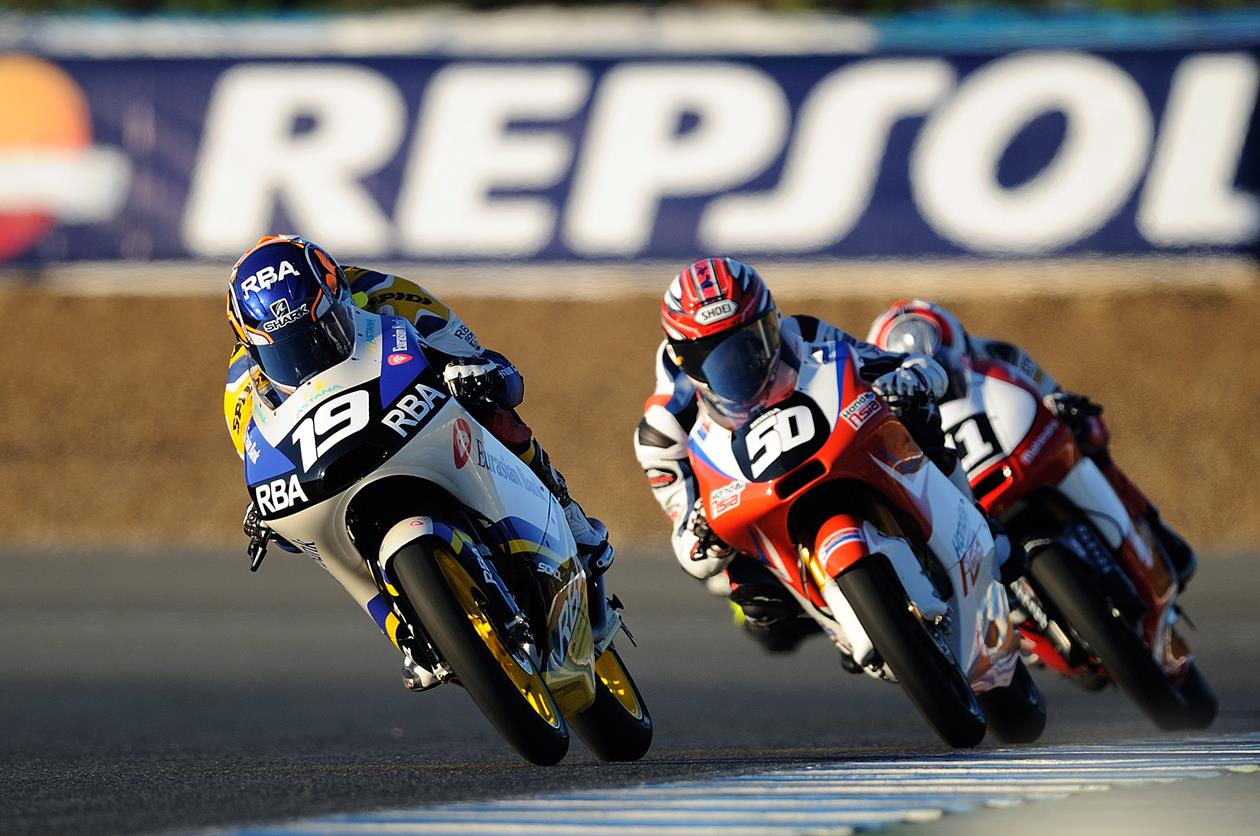 El FIM CEV Repsol desembarca en el Circuit de Barcelona-Catalunya InfoprensaFIMCEVRepsol201426.122108