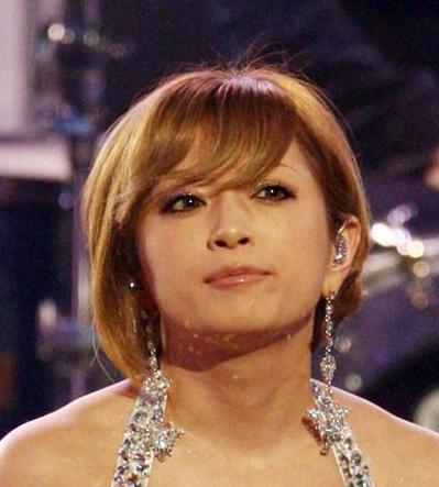 Ayumi Hamasaki, Utada Hikaru, YOSHIKI Y otras celebridades Envían mensajes de Apoyo!!  5446-ij787xa5i7