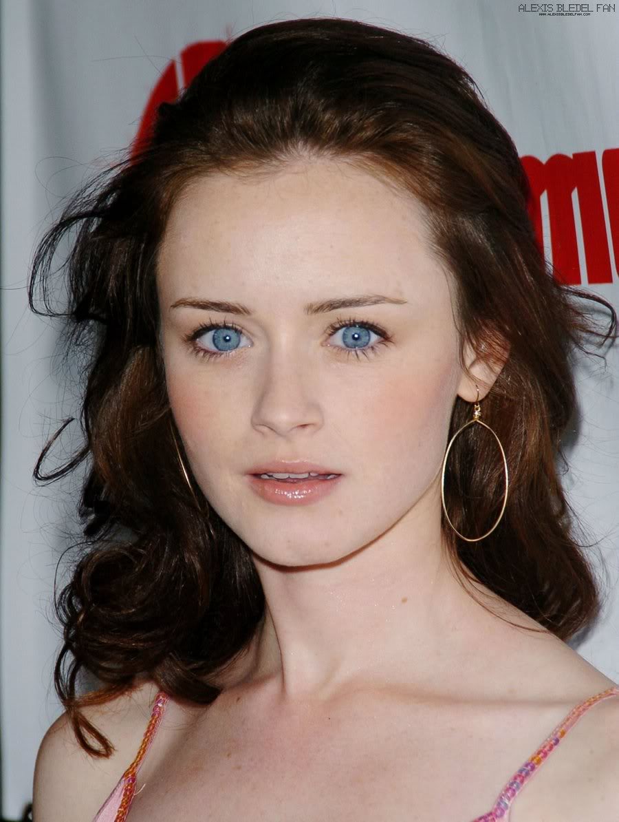 مكتبة صور الممثلة الجمييييييييييلة جدا alexis bledel 001