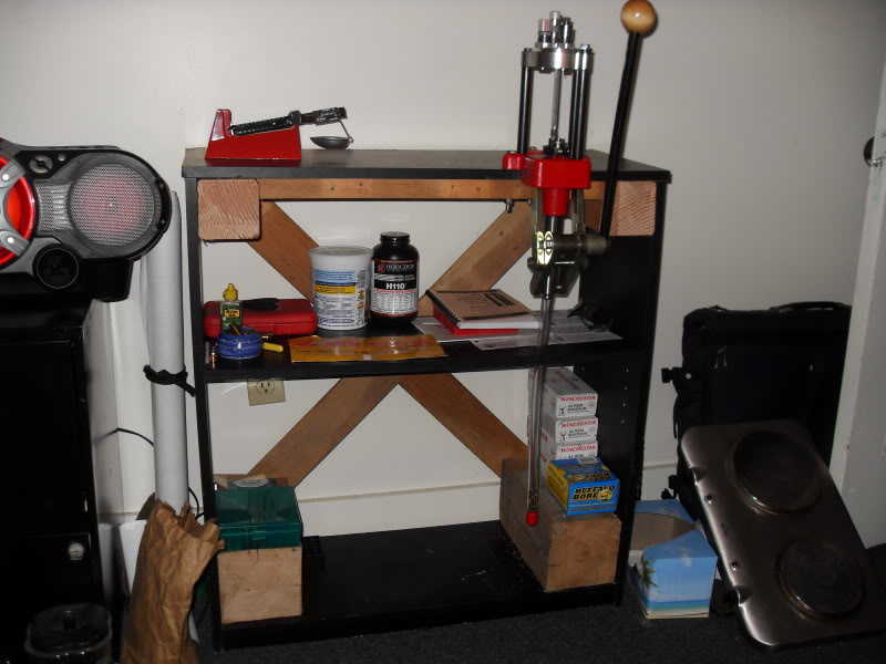 Show a photo of your reloading space. - Page 2 SDC11502