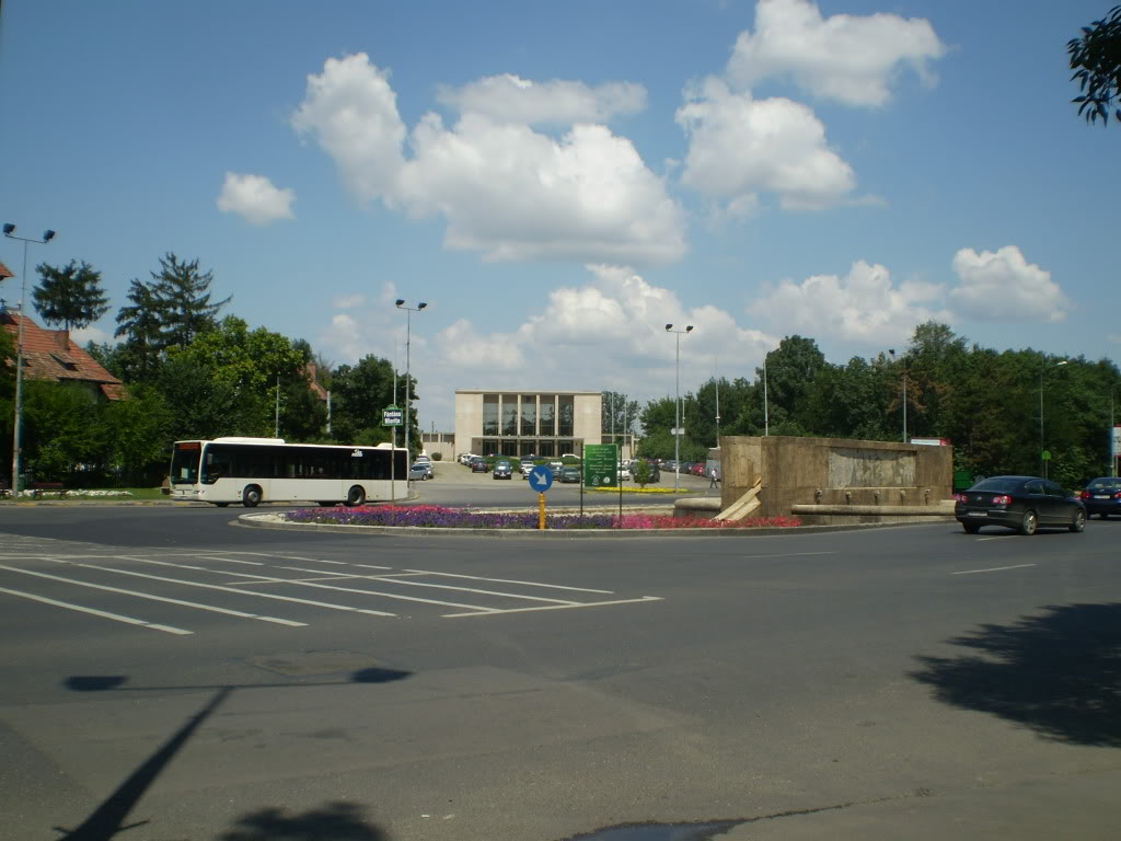 Bucuresti Baneasa, o istorie care incet, incet se uita - Pagina 2 P1010100