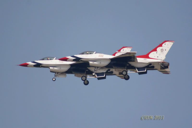 Thunderbirds la Constanta in 2011 - Fotografii - Pagina 2 IMG_4431