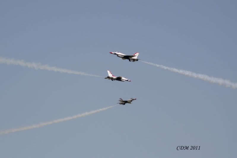 Thunderbirds la Constanta in 2011 - Fotografii - Pagina 2 IMG_4822
