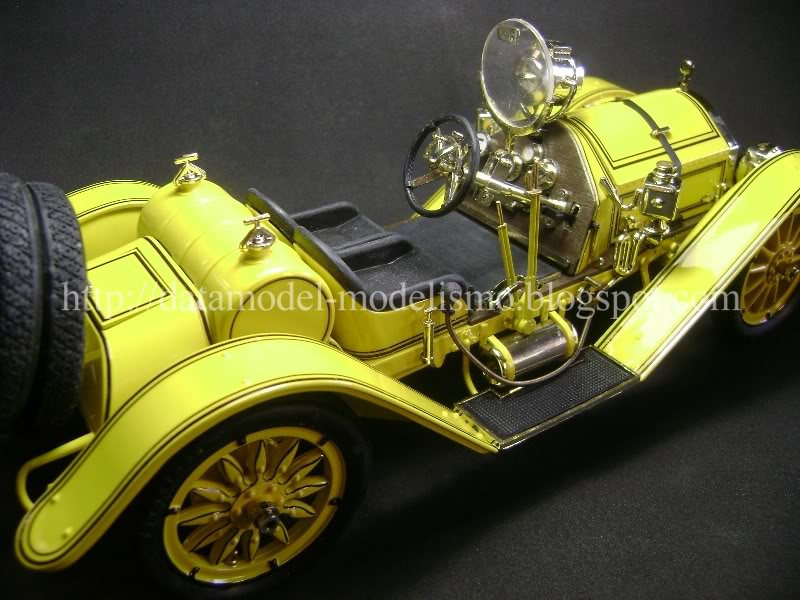 Mercer Roadabaut 1913 Fuman/BanDai 1/16 DSC00507