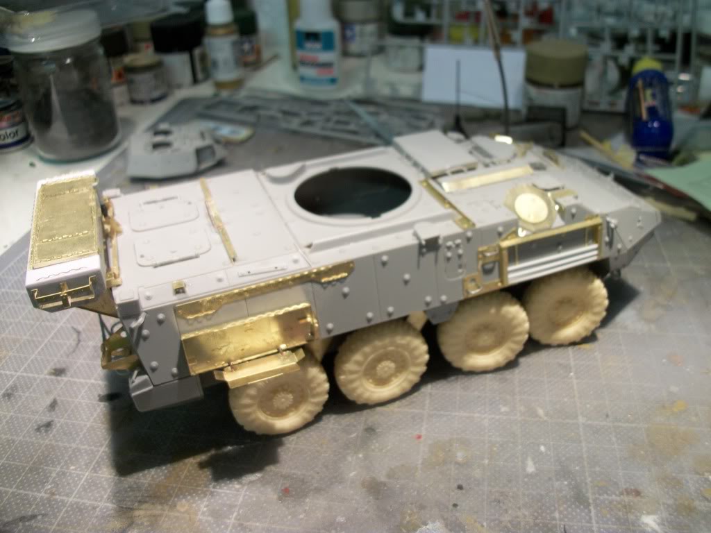 LAV - III avec PE et roues en resine de chez ET Model 100_1572