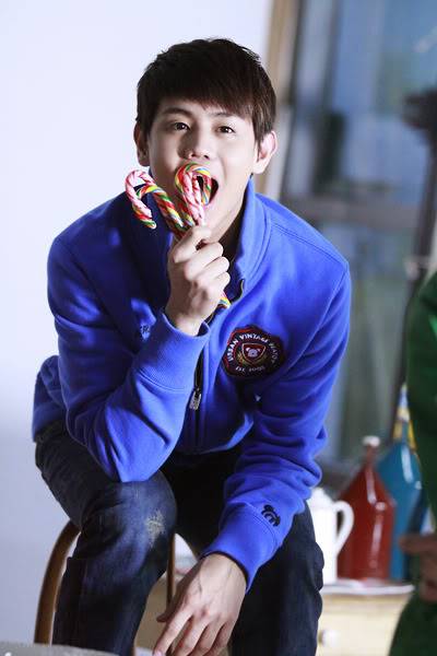 Cumpleaños Yo Seob!! Dobyoseob