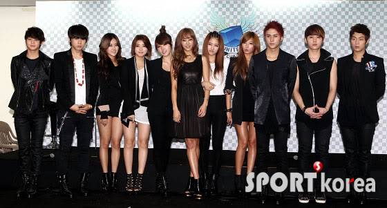 Cube Ent. celebra su primer concierto "United CUbe Concert" 20110814_unitedcube_group_11