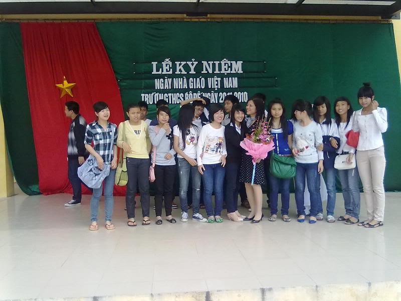 Picture of class9b in 20/11/2010 ^^ Tạm dịch : Ảnh của lớp 9b trong ngày 20/11/2010 20112010365