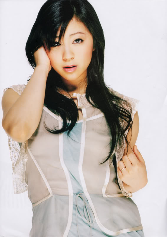 The Official Sexy Women Thread - Page 4 Utada_hikaru003