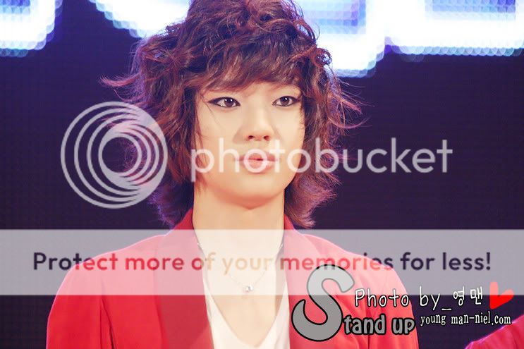 [PICs][07.11.10] NIEL@LOTTE WORLD 18