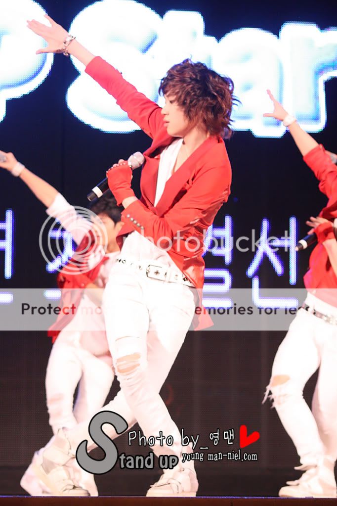 [PICs][07.11.10] NIEL@LOTTE WORLD 27