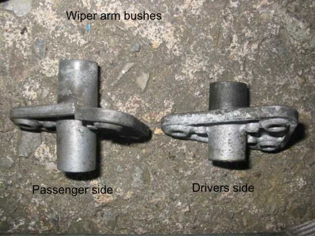 Slow wipers Bushes