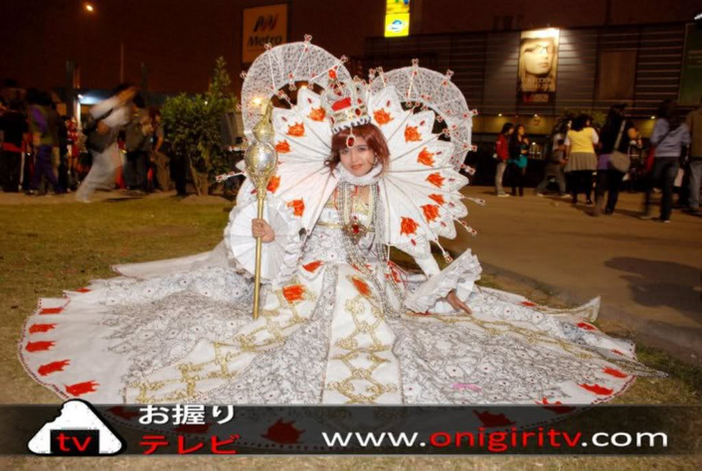 COSPLAY QUE REALIZA CARLA CANGALAYA 5TA PARTE  EstherBlanchettTrinityBlood1