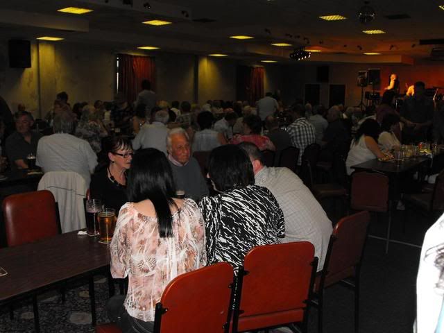 pics of last nights fund raising doo 014