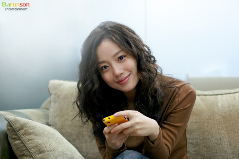 [13112010]New pics from Barunson Entertainment and bonus Young Chae Won - So cute :x Moon_daily_3