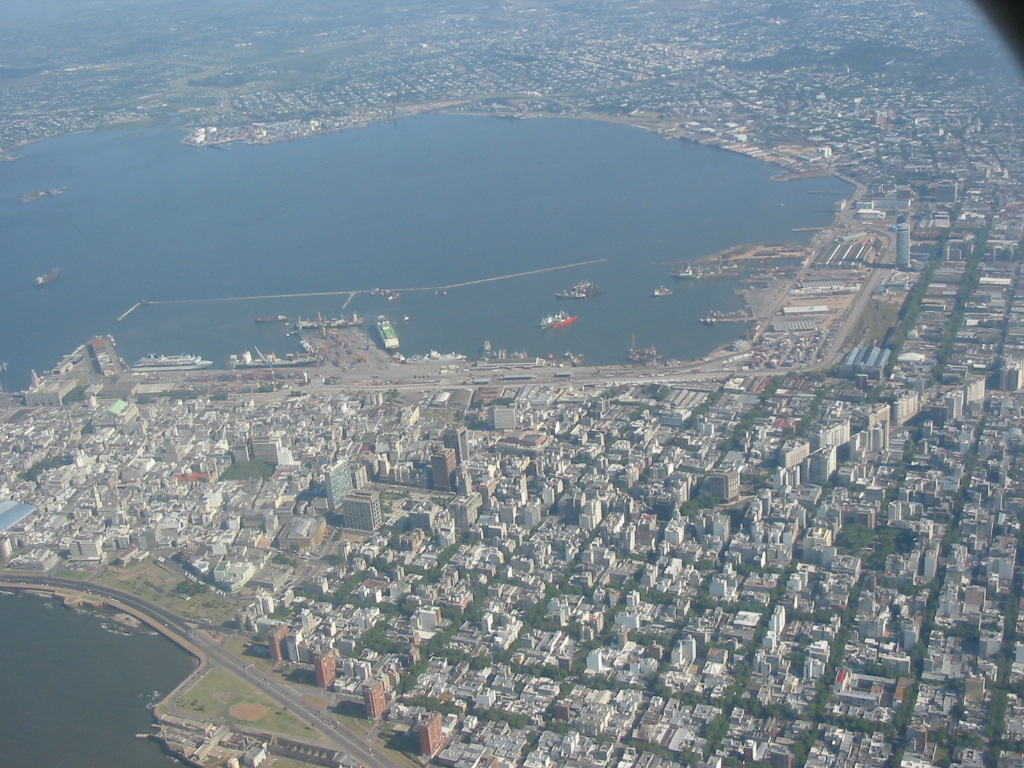 Las fotos de Junker - Página 3 Montevideo02_zpsb7c08398