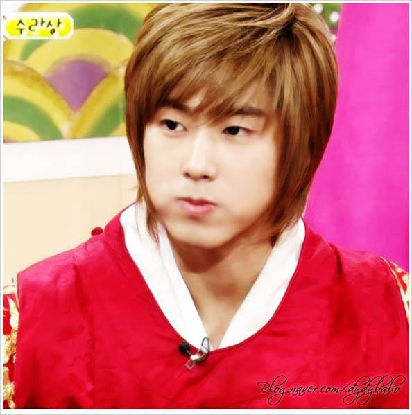 (¯`’•.¸(¯`’•.¸† PHOTO UPLOAD Jung Yunho (¯`’•.¸(¯`’•.¸† H482