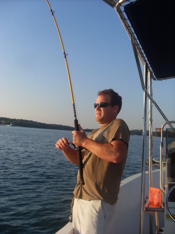 JC's 2009 Lake Lanier fishing reports - Page 5 Strippersaug3004