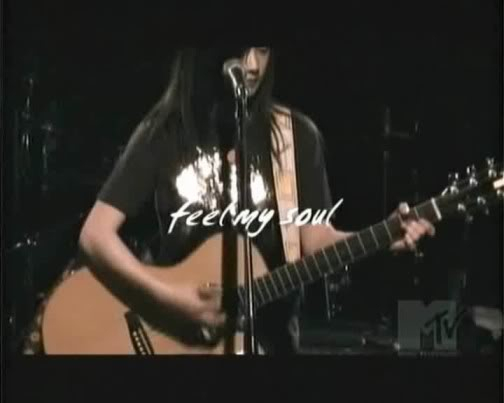 YUI LIVE - Shibuya-Eggman (09.05.2005) FMSShi