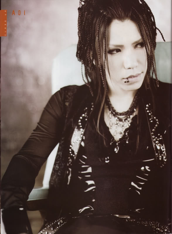 GazettE (Visual kei) - Pgina 12 Aoi-5