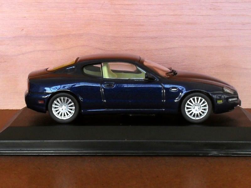 03- Maserati Coupe 1/43 SDC10589