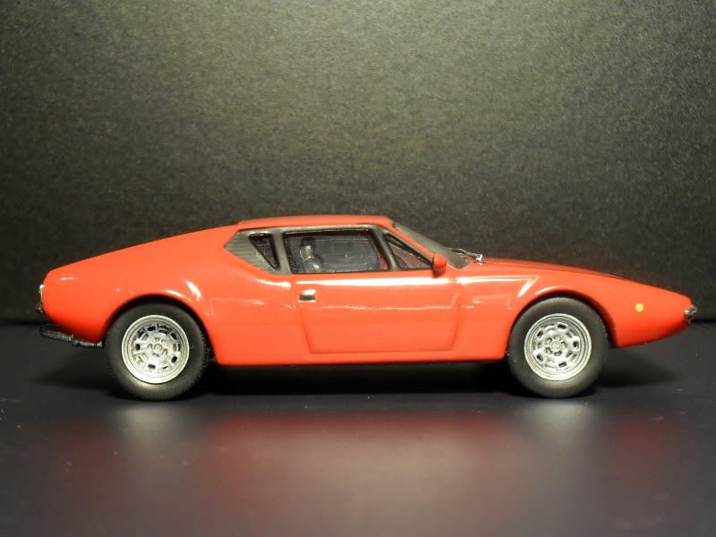 07 - De Tomaso Pantera 1/43 SDC10947