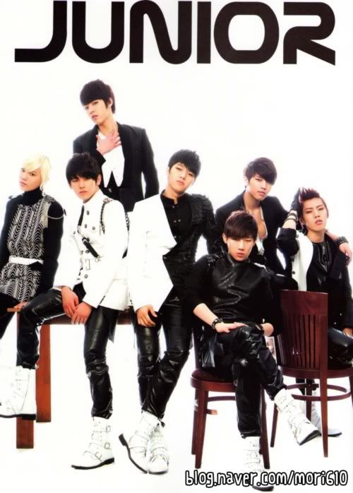 [SCANS] March 2011 Junior Magazine Infinite45