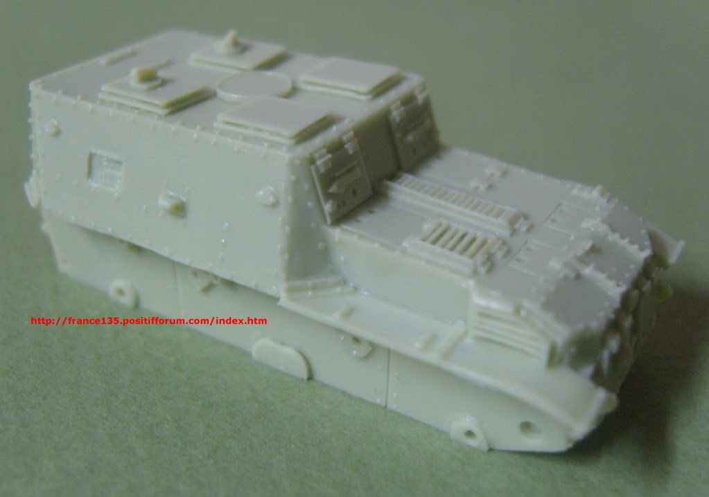 Renault YS de commandement. Minitracks, ref 72003. 1/72. Kit résine. MinitracksYSCmdmtREF720033