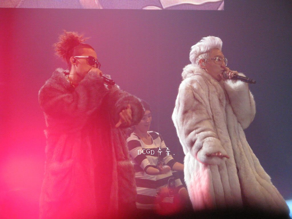 [Pics] YG FAMILY CONCERT [DIA 1] 68228053