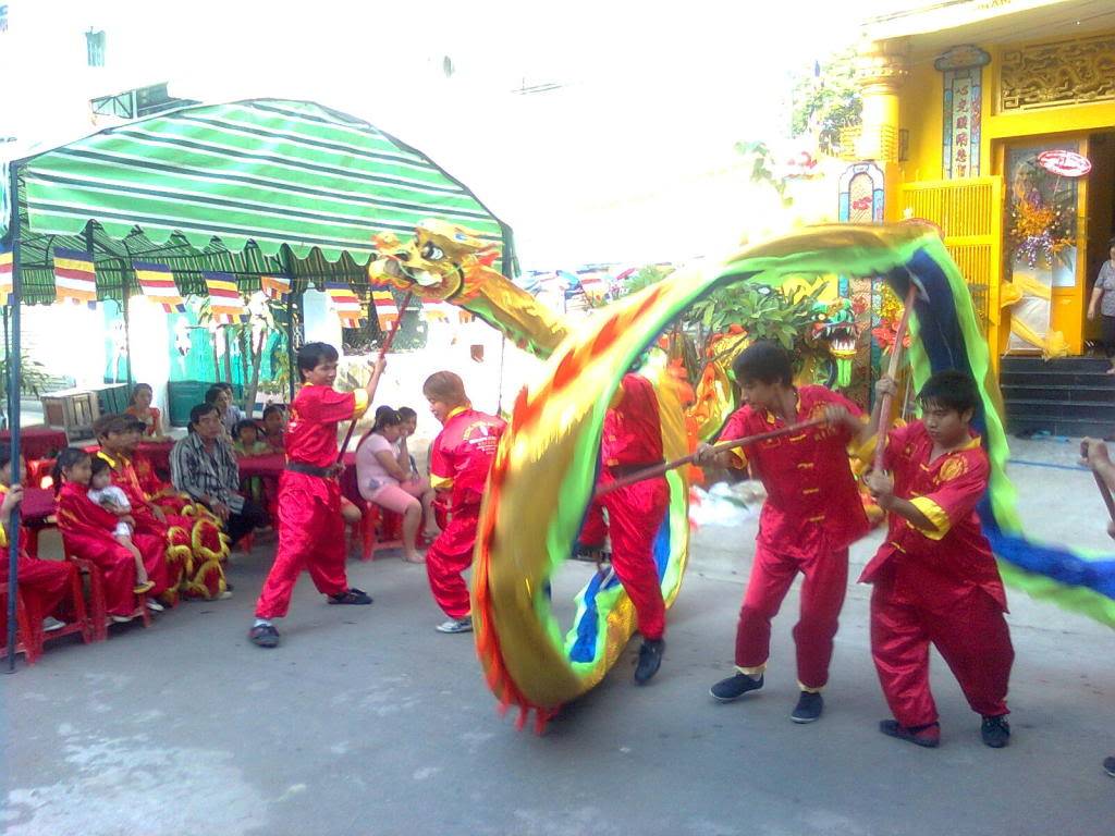 Trung Nghĩa Múa Khánh Thành Chùa Chơn Tâm Quận 8 (Ngày 1/5/2011). Hnhnh1214