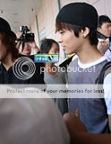 090919-20 SHINee @ Taiwan (Airport) Th_ar12