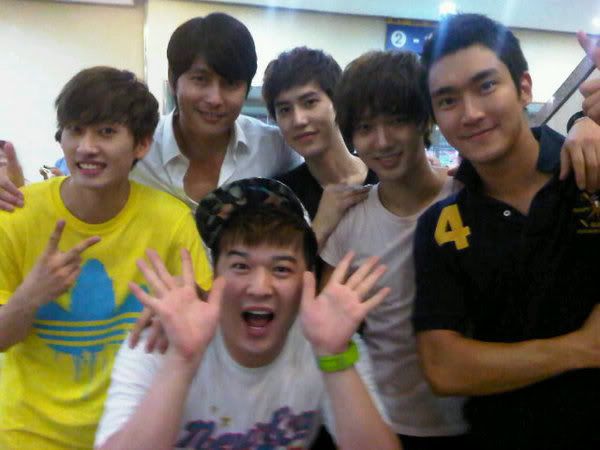 100821 Yesung’s Tweet with Kyu, Hyuk, Siwon and Shindong 1P 149269506