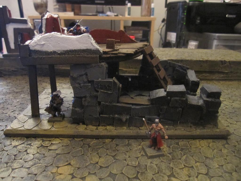 Flipchuck's Mordheim Terrain (Urban) IMG_3061