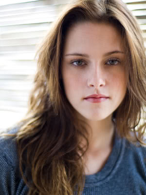 Kristen Stewart - Actress 3554_main_image_1244241620