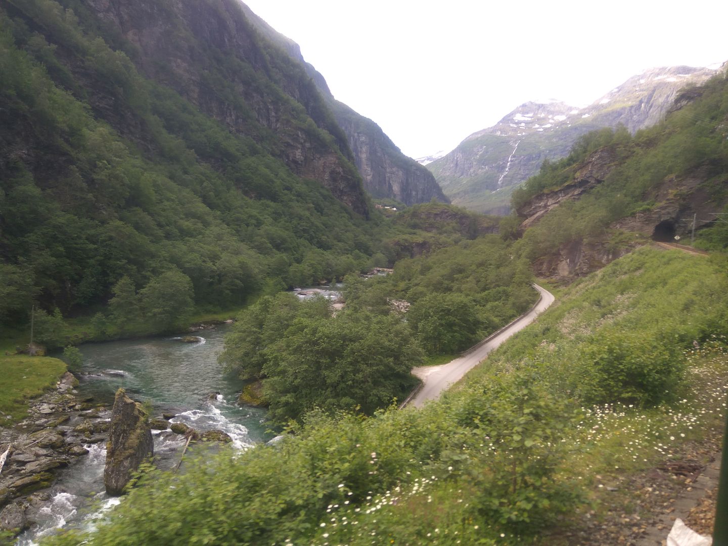 Norvegia - Calatorie Flam - Myrdal - Voss si retur cu autocarul IMG_20190628_100015_zpsttzpqbny