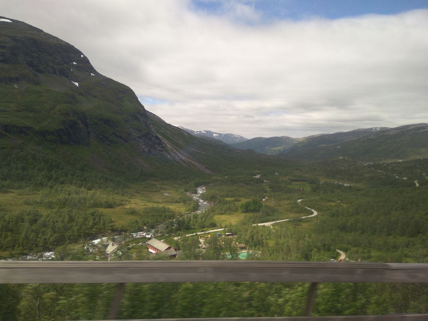 Norvegia - Calatorie Flam - Myrdal - Voss si retur cu autocarul IMG_20190628_112451_zpso50pkj1u