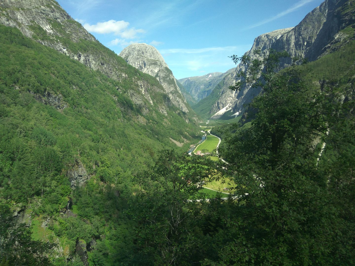 Norvegia - Calatorie Flam - Myrdal - Voss si retur cu autocarul IMG_20190628_152609_zpslp6dzifd