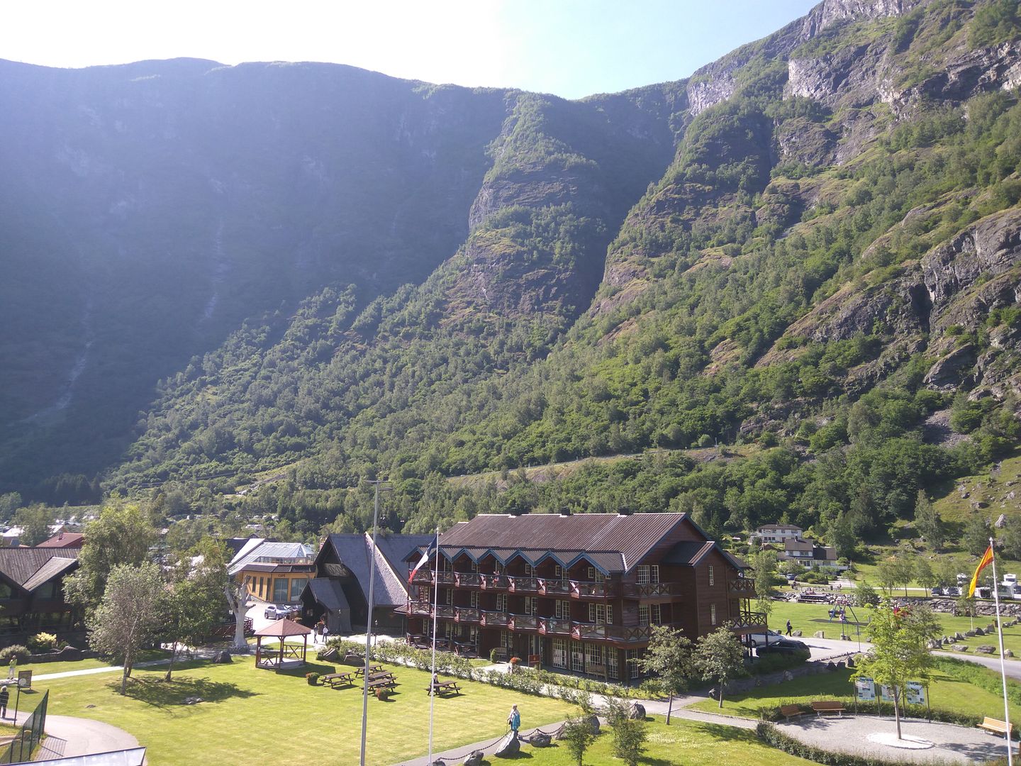 Norvegia - Calatorie Flam - Myrdal - Voss si retur cu autocarul IMG_20190628_164925_zpsxkua1xoq