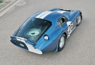 A subasta un Shelby Daytona Cobra Coupe del 65 8052297-1024x700