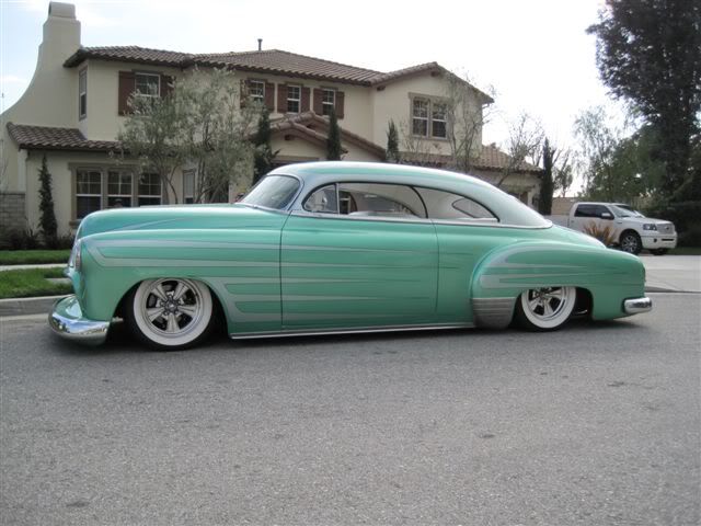 Customs  au Top ...... 51Chevy001-1