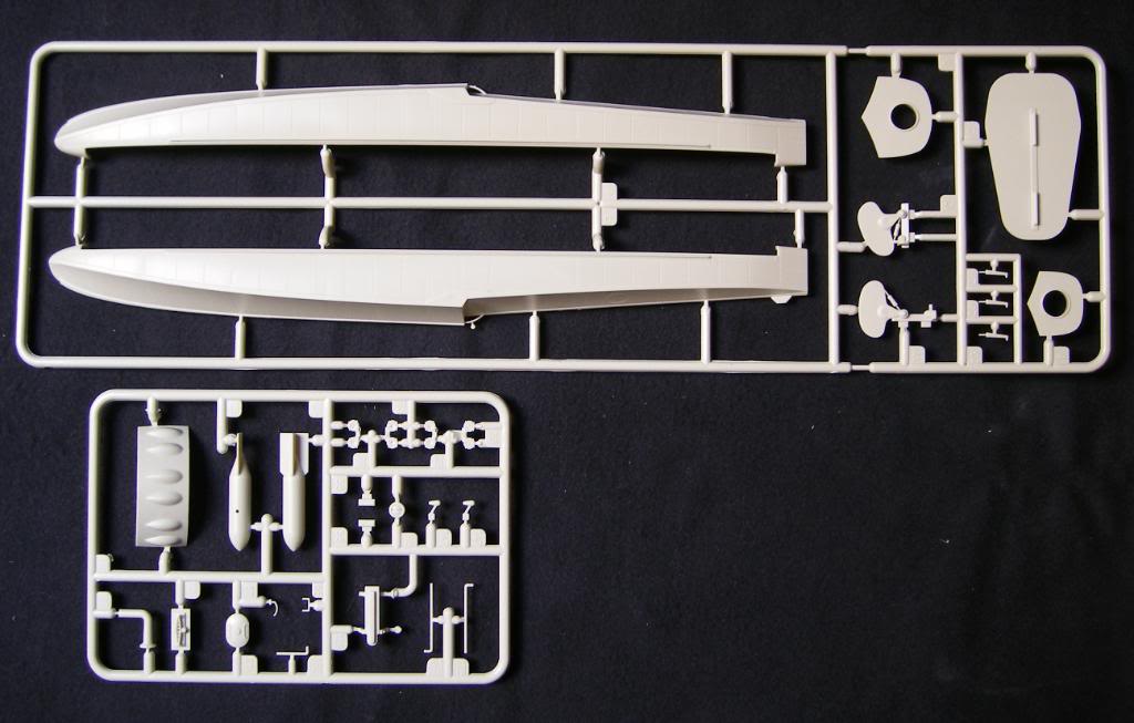 Arado Ar 196 A-3 , Revell , 1/32° , ref 04688 .... DSCF3819