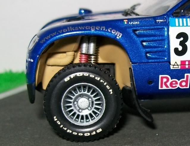 Volkswagen Race Touareg. Minichamps. Juanh Racing Team 159 (con fotos de las suspensiones) 1-16