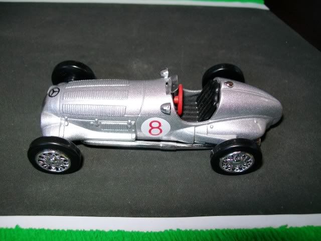 Mercedes Benz W125. New Ray. Juanh Racing Team 081 100_3711
