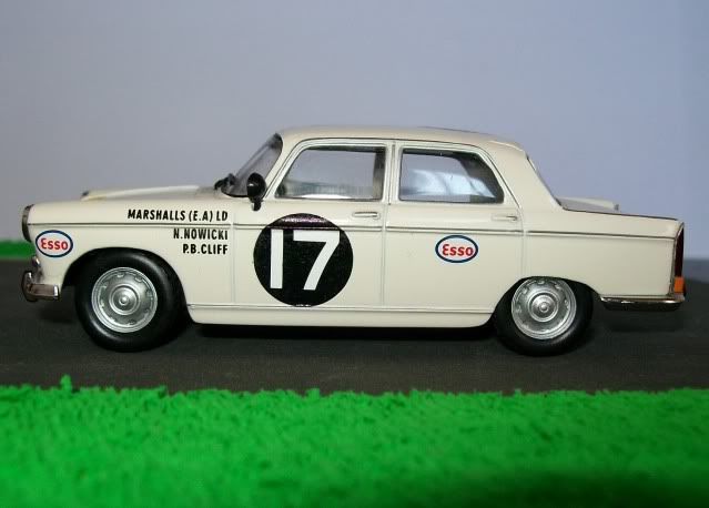 Peugeot 404. Ixo-Altaya. Juanh Racing Team 082 100_3745-1