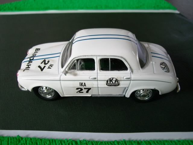 IKA-Renault Gordini 1093. Univ.Hobbies. Juanh Racing Team153 100_9223