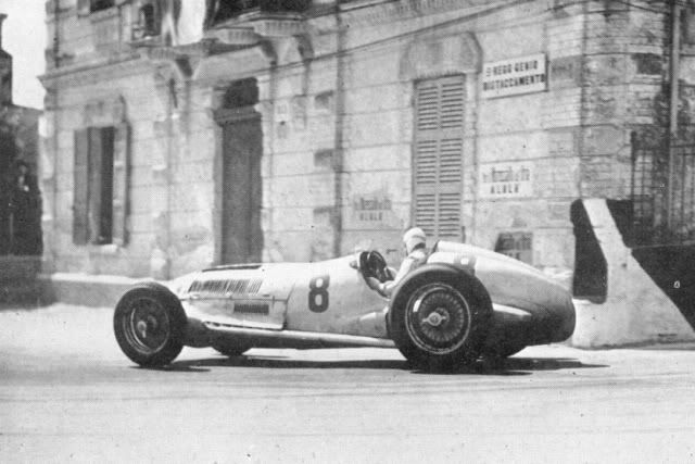 Mercedes Benz W125. New Ray. Juanh Racing Team 081 1937_coppa_acerbo_rudolf_caracciola_s