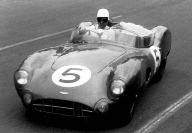 Aston Martin DBR1/300. Ixo-Altaya. Juanh Racing Team 116 01959web-1