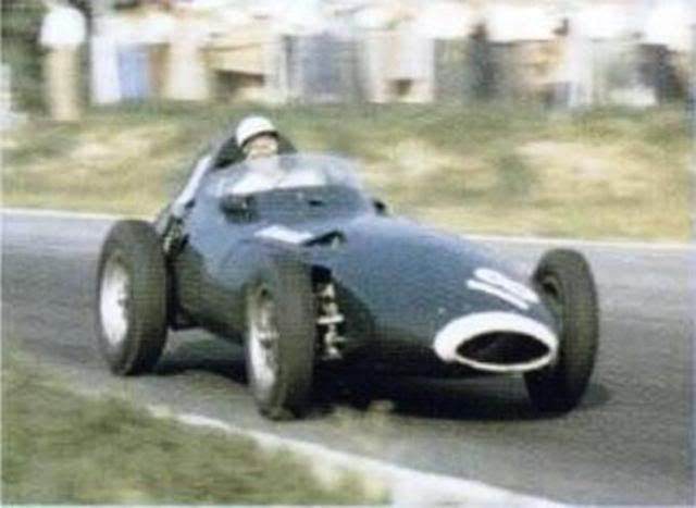 Vanwall VW1. Brumm. Juanh Racing Team 104 5718mossi