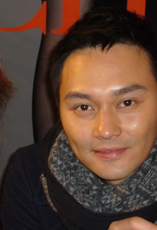 [13-12-2009] Promotes album "I AM CHILAM" : Plaza Hollywood  HK PH04