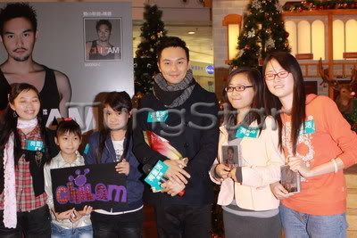 [13-12-2009] Promotes album "I AM CHILAM" : Plaza Hollywood  HK PH19